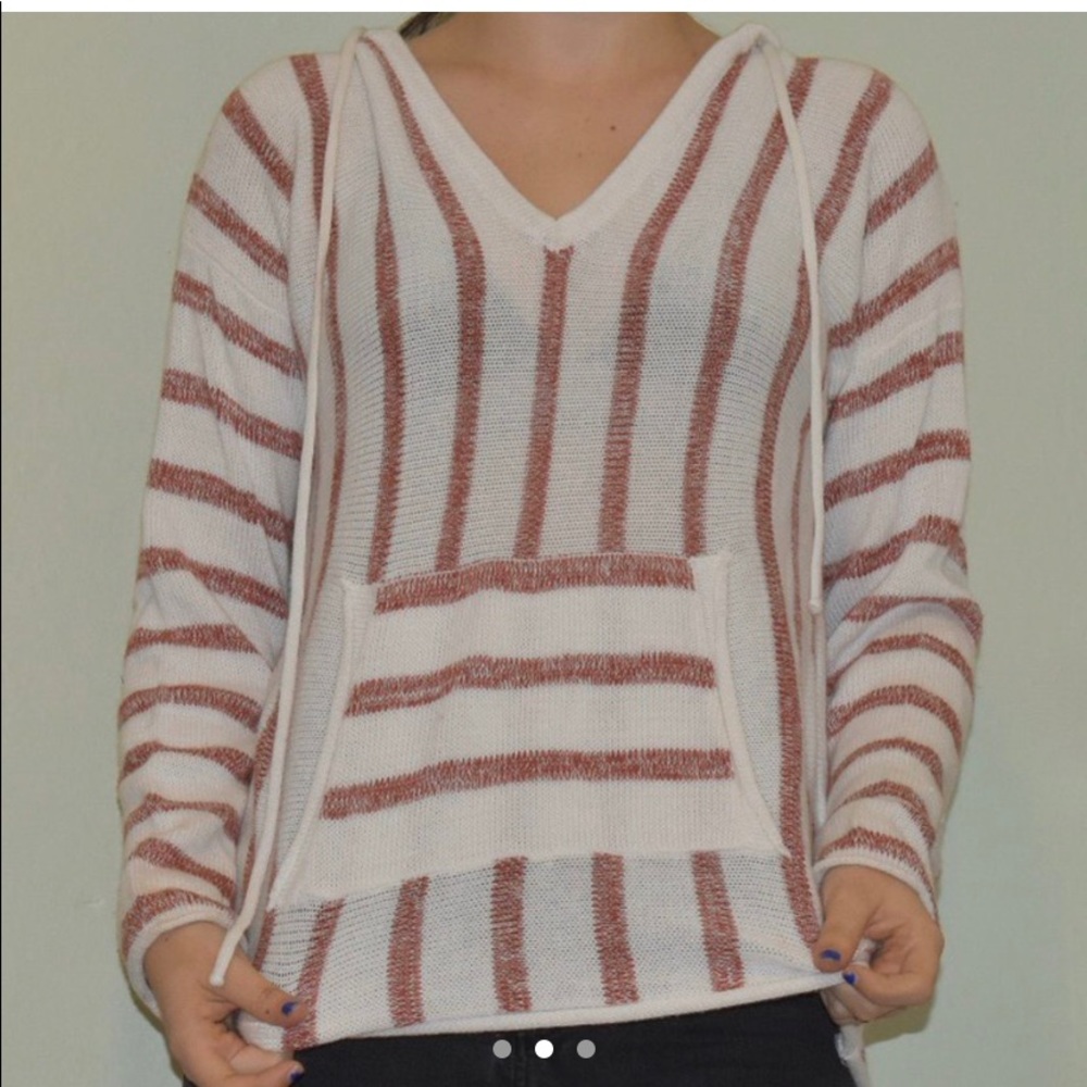 white and red striped jacket! - Picture 2 of 3